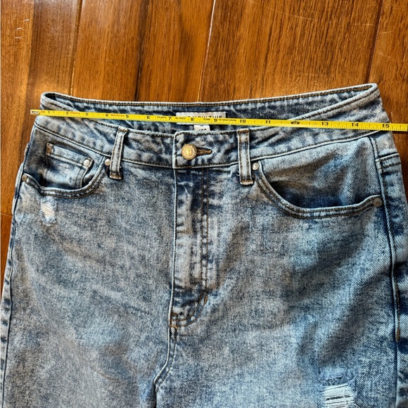 Acid wash jeans - Picture 2 of 7